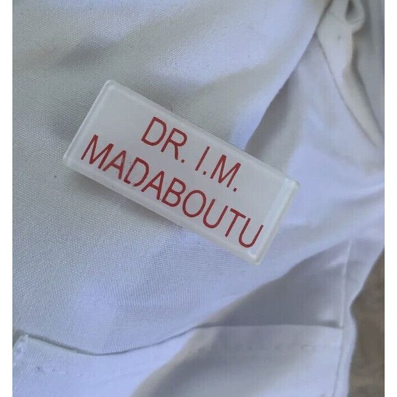 Vermont Teddy Bear Tan Plush 16 Inch Dr I.M. Madaboutu Plush Stuffed Animal Toy - Picture 6 of 7